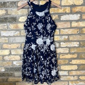 Altar’s State small